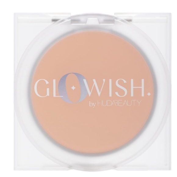 Huda Beauty GloWish Luminous Pressed Powder in 00 Porcelain - Picture 1 of 6
